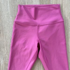 Alo Yoga Airlift Legging, raspberry sorbet, size S